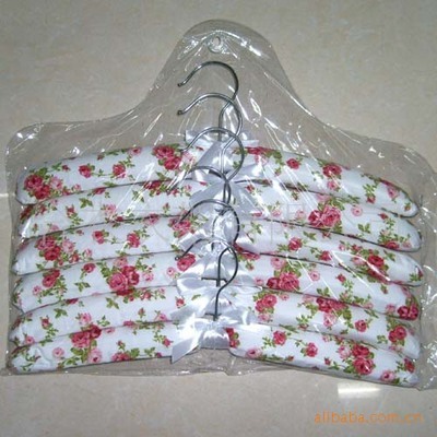 廠家直銷布藝衣架 品質(zhì)與實惠的完美結(jié)合